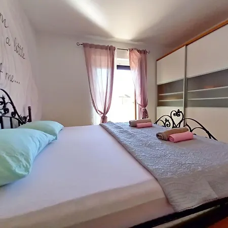 In In Der Naehe Des Strandes By Interhome Apartment