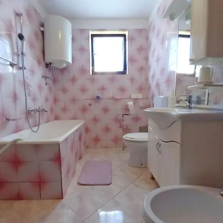 Lägenhet In In Der Naehe Des Strandes By Interhome *